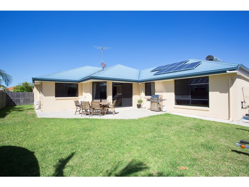 40 Mossman Way, Sandstone Point QLD 4511