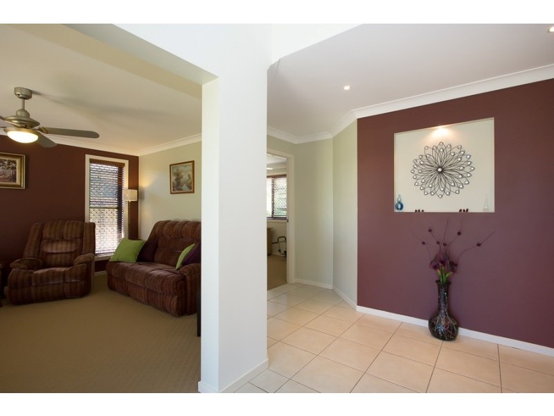 8 Alstonia Court, Bongaree QLD 4507