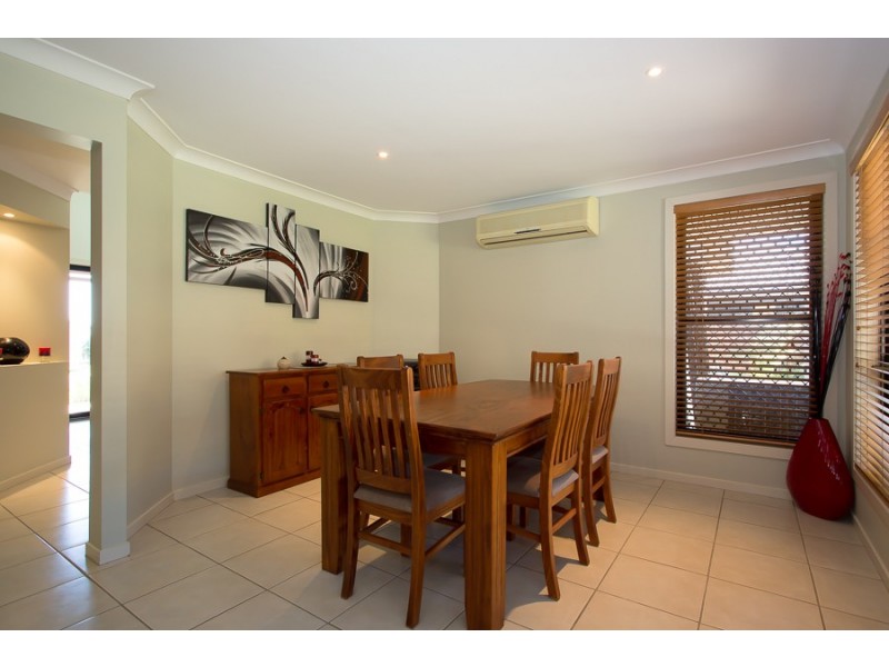 8 Alstonia Court, Bongaree QLD 4507