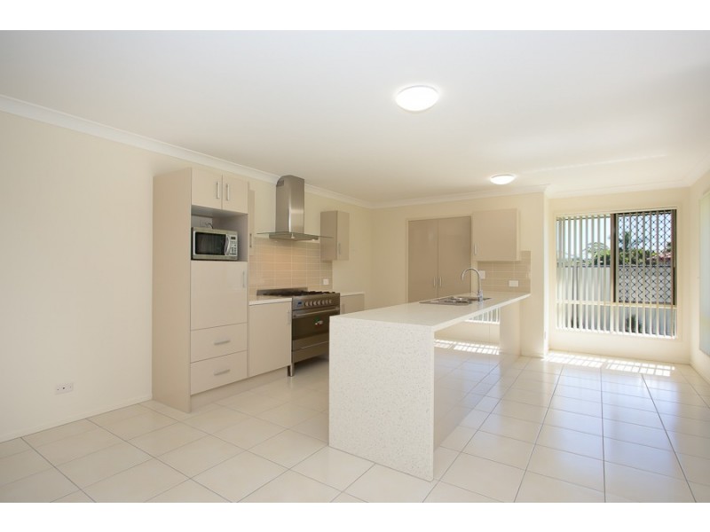 2 Sun Court, Banksia Beach QLD 4507