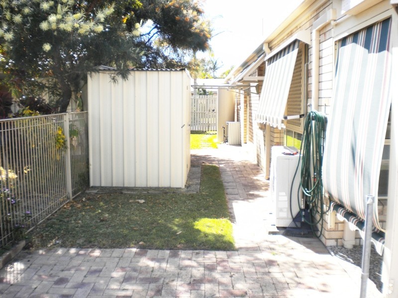 2/75 Phoenix Avenue, Bongaree QLD 4507