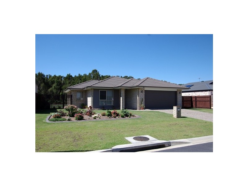 7 Pristine Place, Ningi QLD 4511