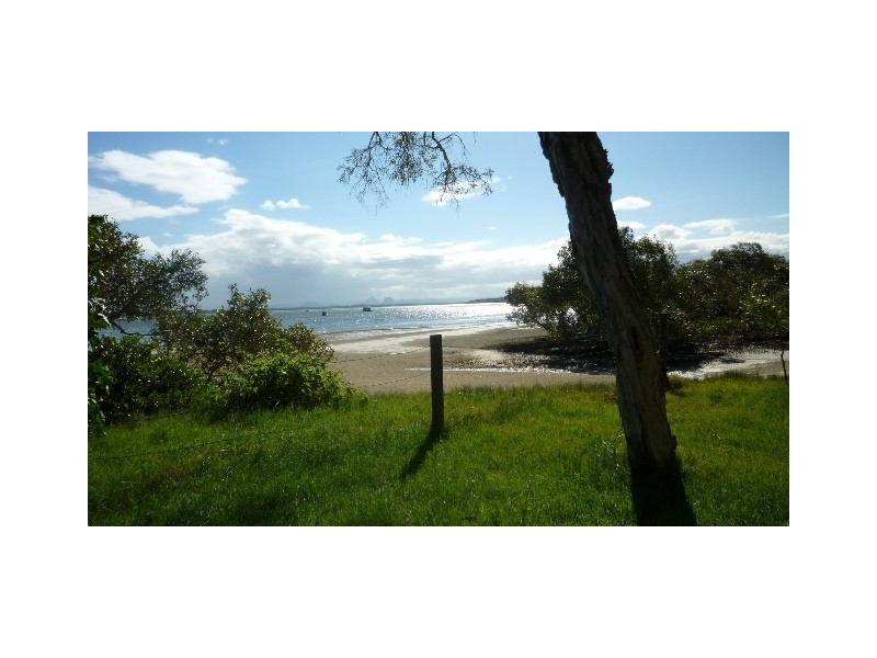 75 Solander Esplanade, Banksia Beach QLD 4507