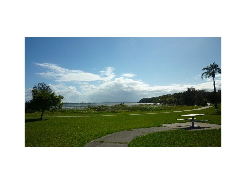 75 Solander Esplanade, Banksia Beach QLD 4507