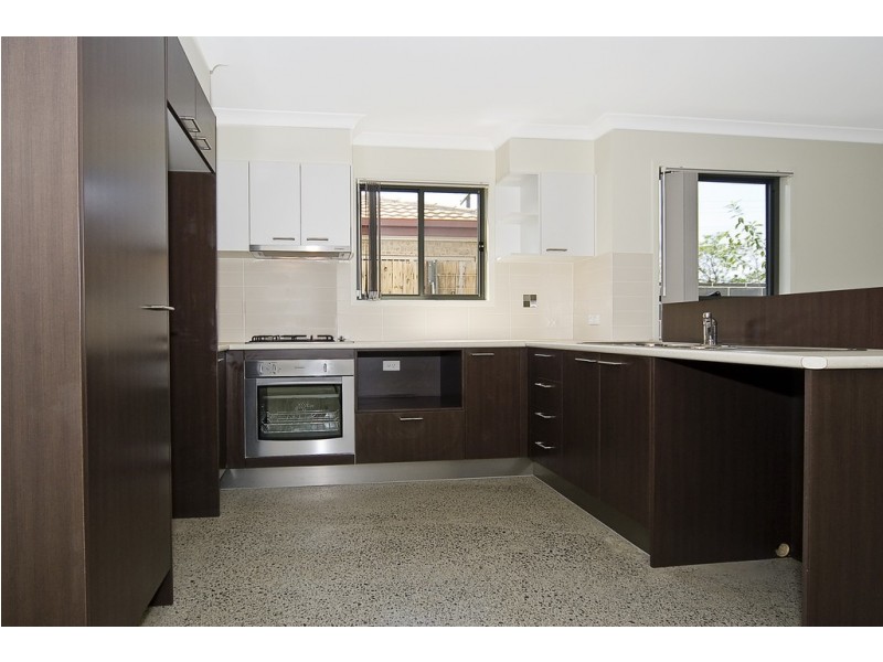 1/11 Fourth Avenue, Bongaree QLD 4507