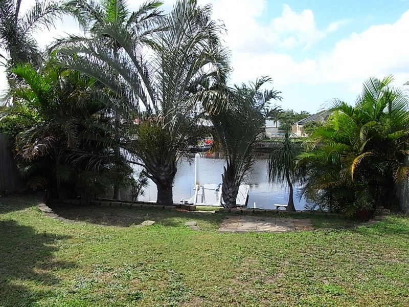 2/14 Jasmin Drive, Bongaree QLD 4507