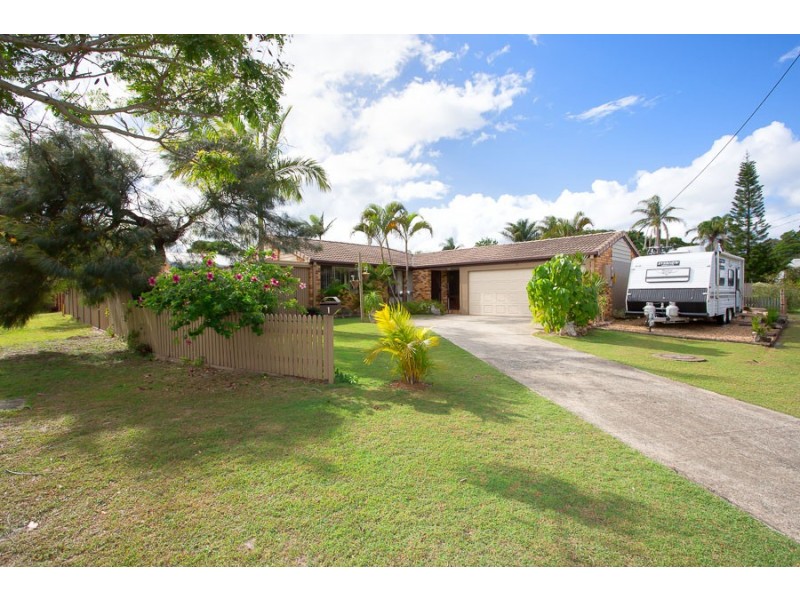 1 Norman Street, Bongaree QLD 4507