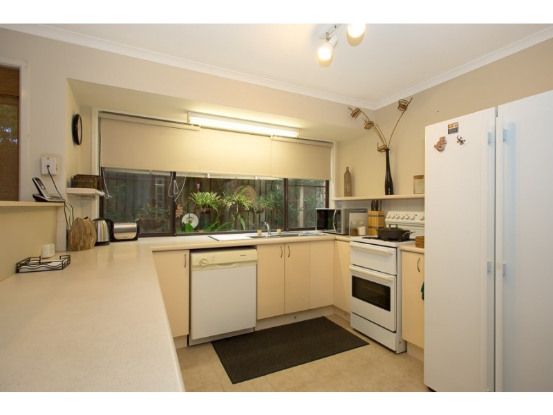 1 Norman Street, Bongaree QLD 4507