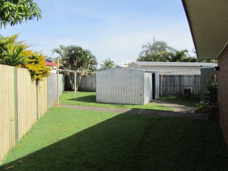 15 Carter Court, Sandstone Point QLD 4511