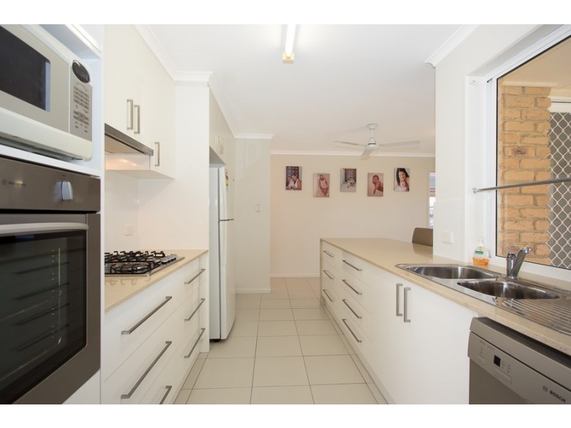 4 Village Avenue, Bongaree QLD 4507