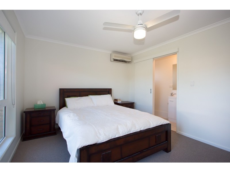 4 Village Avenue, Bongaree QLD 4507