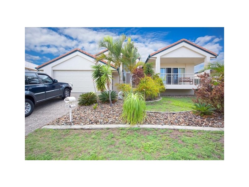 18 Headsail Drive, Banksia Beach QLD 4507