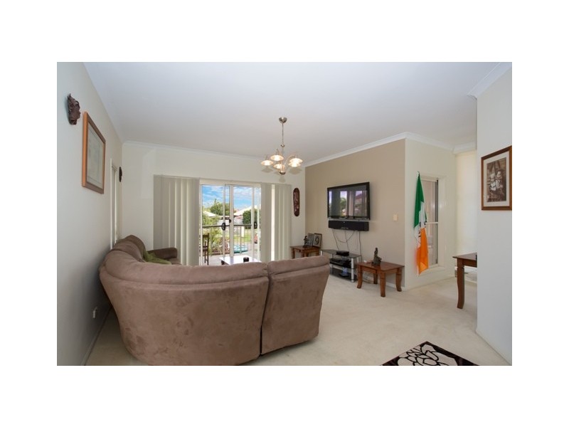 18 Headsail Drive, Banksia Beach QLD 4507