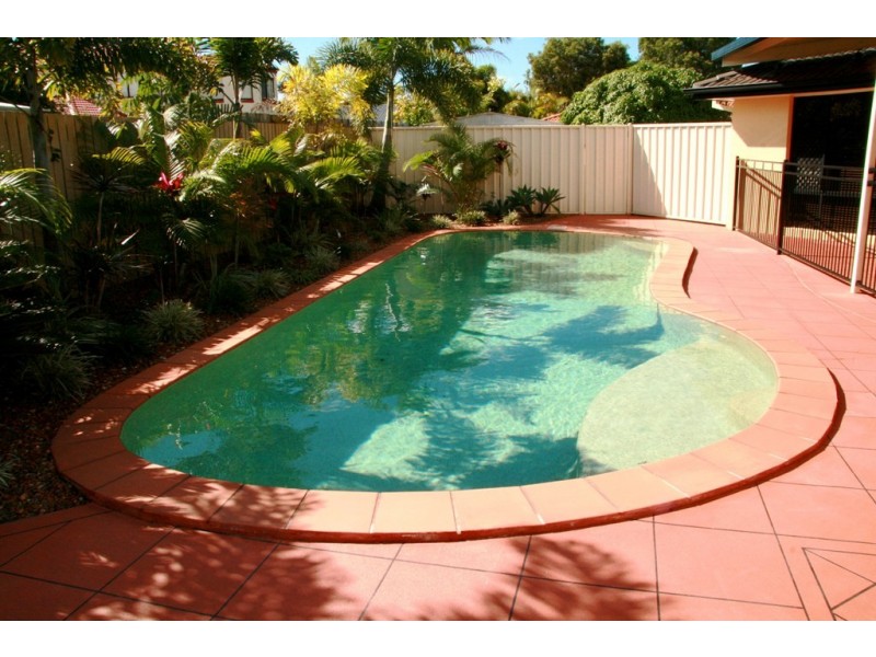 5 Yardarm Court, Banksia Beach QLD 4507