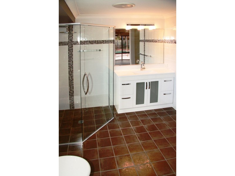 5 Yardarm Court, Banksia Beach QLD 4507