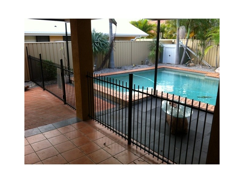 8 Mainbrace Court, Banksia Beach QLD 4507