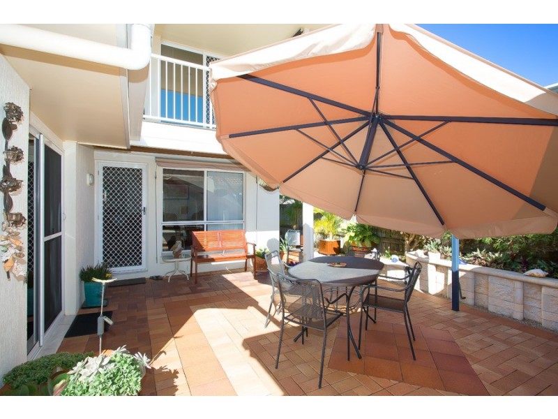 15/18-20 Spinnaker Drive, Sandstone Point QLD 4511