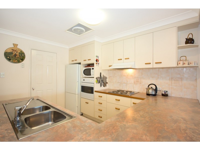 2/108 Kangaroo Avenue, Bongaree QLD 4507