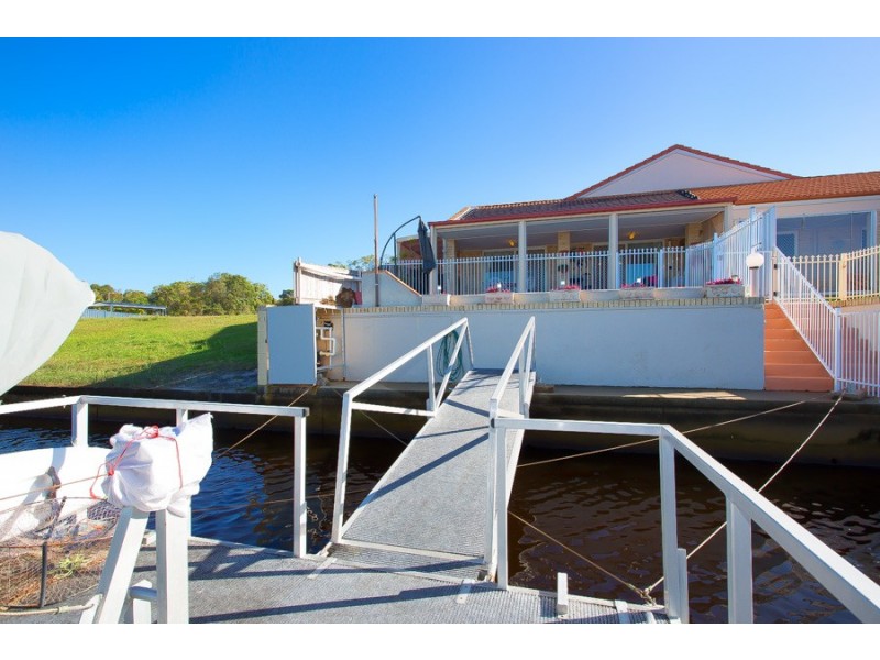 2/108 Kangaroo Avenue, Bongaree QLD 4507