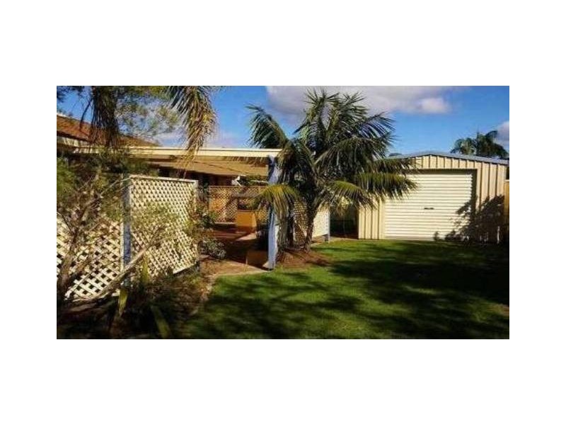 5 Marton Place, Banksia Beach QLD 4507