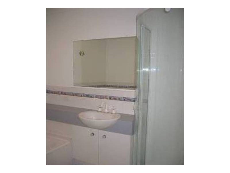 5 Marton Place, Banksia Beach QLD 4507