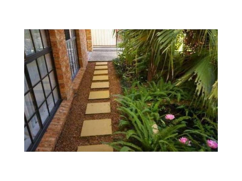 5 Marton Place, Banksia Beach QLD 4507