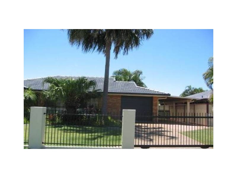 5 Marton Place, Banksia Beach QLD 4507