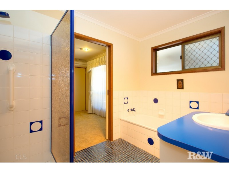 19 Cosmos Avenue, Banksia Beach QLD 4507