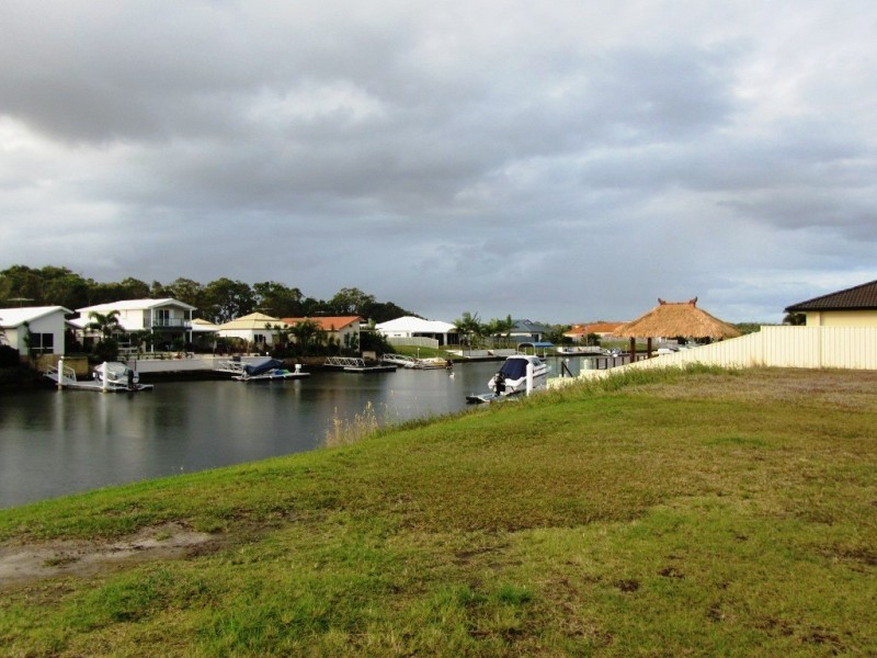 34 Barklya Crescent, Bongaree QLD 4507