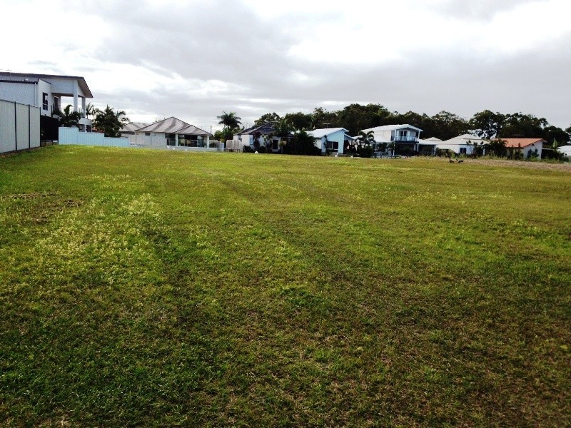 34 Barklya Crescent, Bongaree QLD 4507