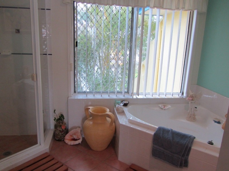 1/23 Dugong Crescent, Banksia Beach QLD 4507