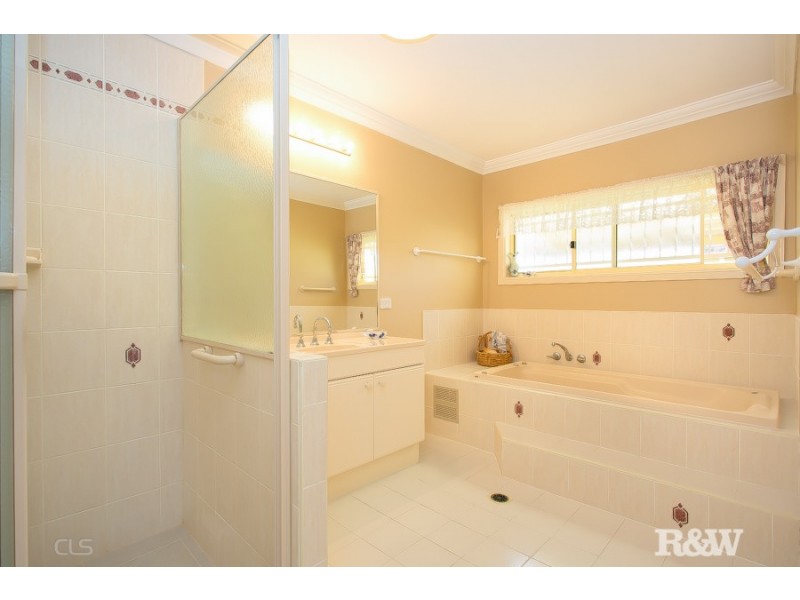 9 Magdalena Place, Banksia Beach QLD 4507
