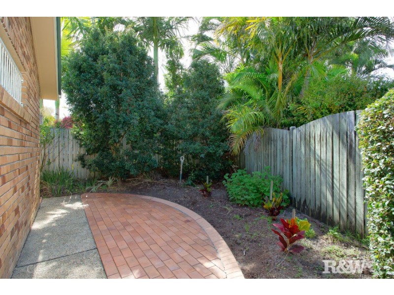 9 Magdalena Place, Banksia Beach QLD 4507
