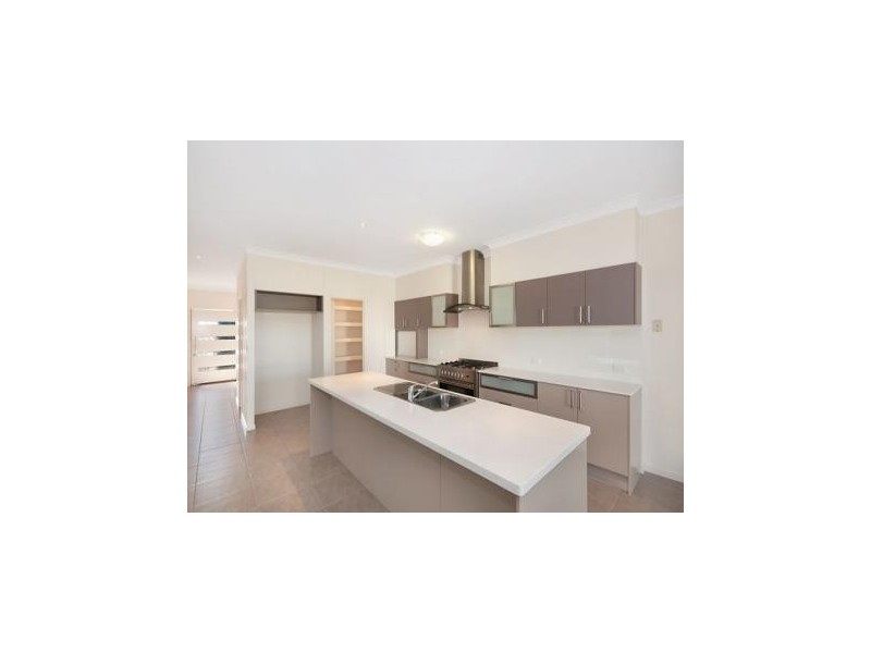 64 Pentas Drive, Bongaree QLD 4507