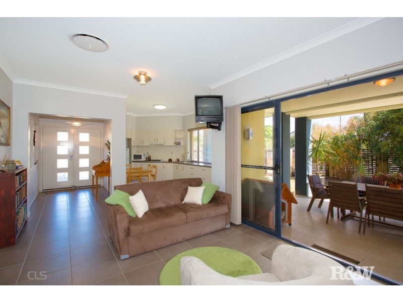 25 Kakadu Circuit, Banksia Beach QLD 4507