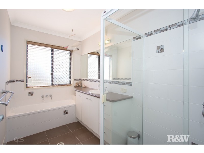 25 Kakadu Circuit, Banksia Beach QLD 4507