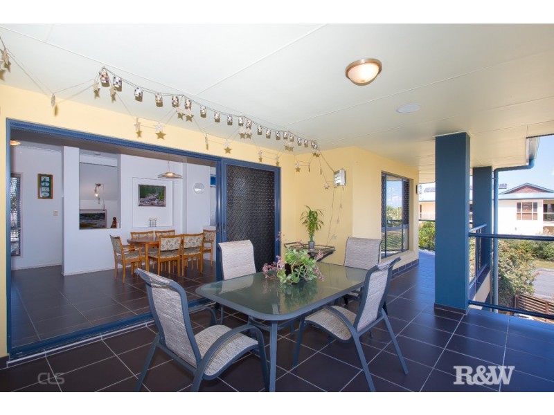 25 Kakadu Circuit, Banksia Beach QLD 4507