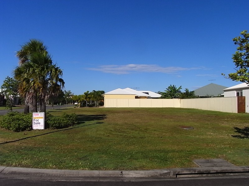 81 Kakadu Circuit, Banksia Beach QLD 4507