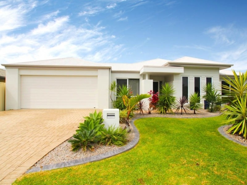 23 Pectoral Place, Banksia Beach QLD 4507