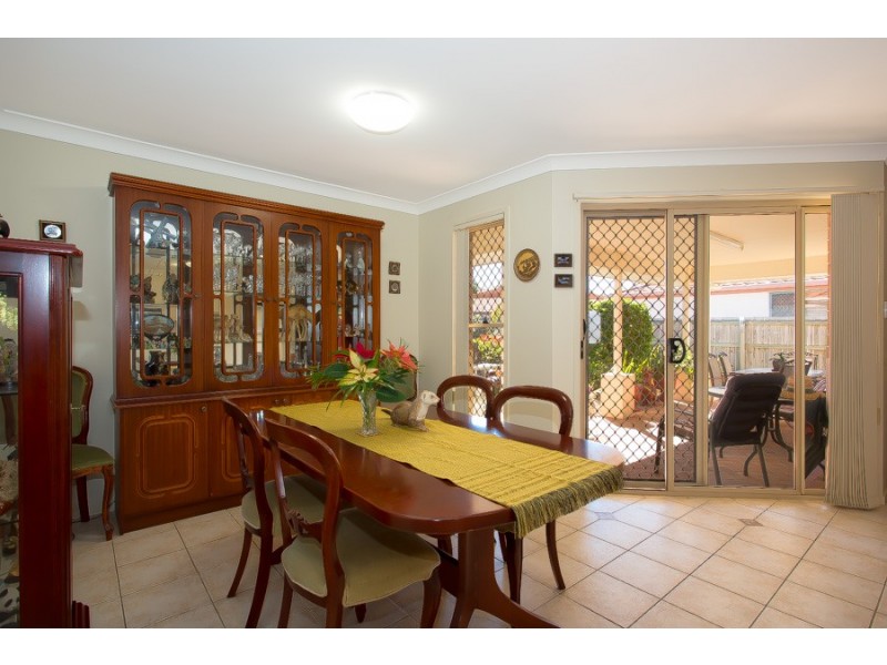 8 Seahorse Court, Banksia Beach QLD 4507