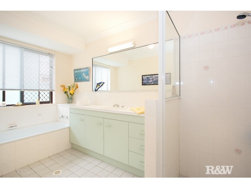 50 Oleander Drive, Bongaree QLD 4507