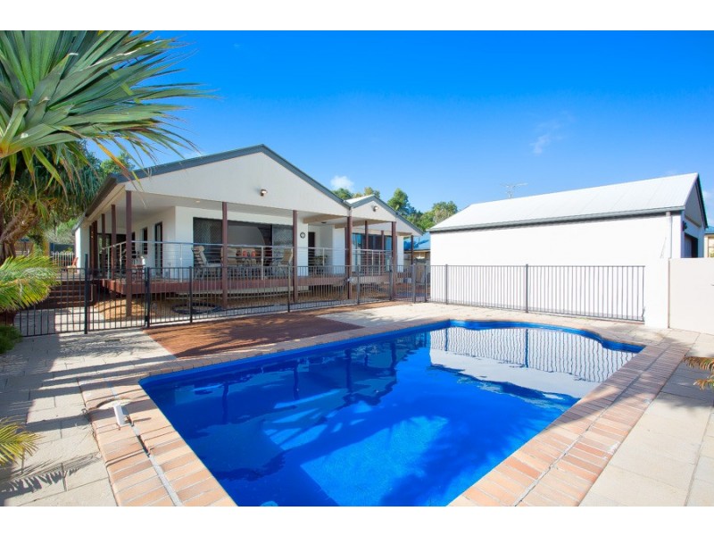 99 Cosmos Avenue, Banksia Beach QLD 4507