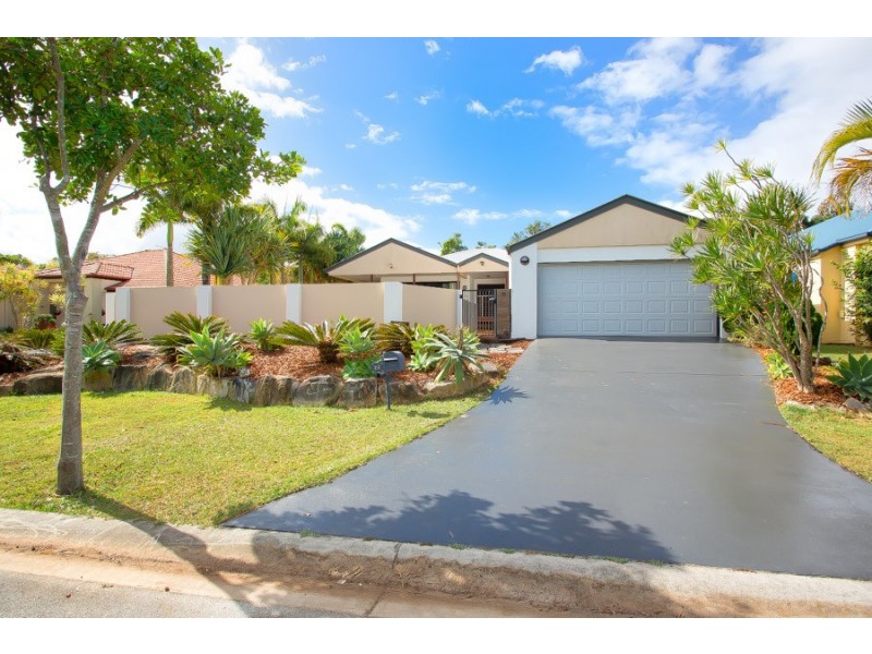 99 Cosmos Avenue, Banksia Beach QLD 4507