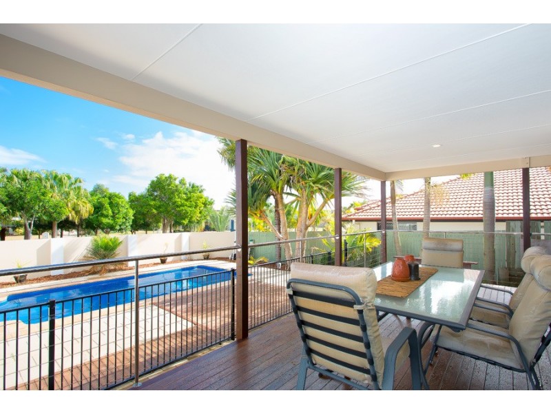 99 Cosmos Avenue, Banksia Beach QLD 4507