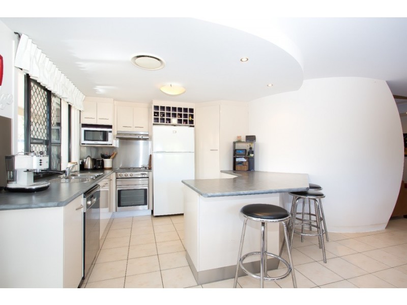 99 Cosmos Avenue, Banksia Beach QLD 4507