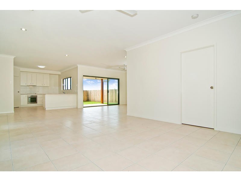62 Kangaroo Avenue, Bongaree QLD 4507