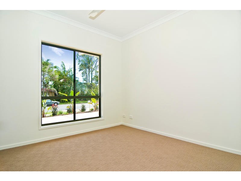 62 Kangaroo Avenue, Bongaree QLD 4507