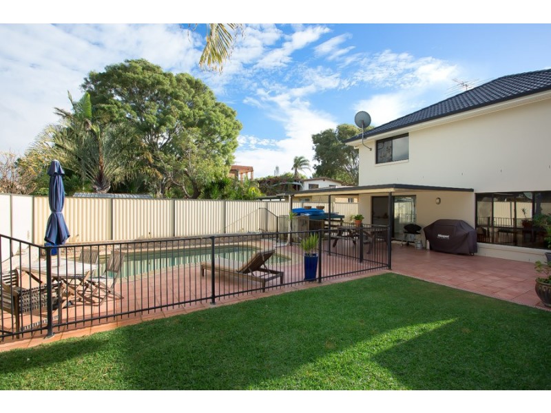 32 Lowry Street, Woorim QLD 4507