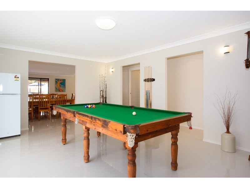 32 Lowry Street, Woorim QLD 4507