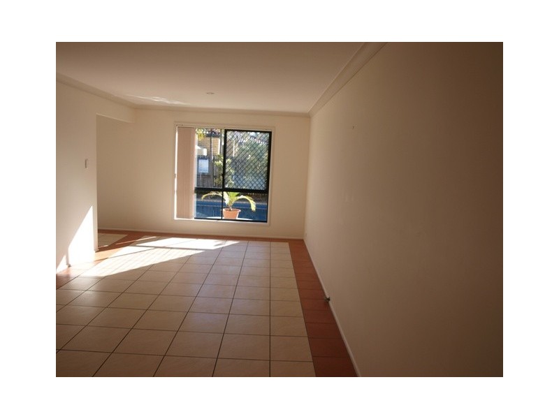5 Schooner Court, Banksia Beach QLD 4507